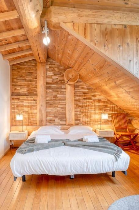 Cozy 4-Bedroom Chalet With Outdoor Spa In Zottegem Exterior photo